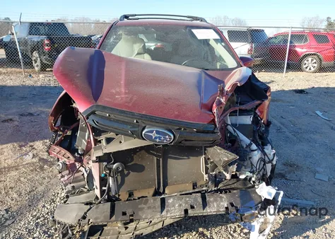 2023 Subaru Forester Premium z USA, uszkodzony, nr VIN JF2SKAEC5PH449294